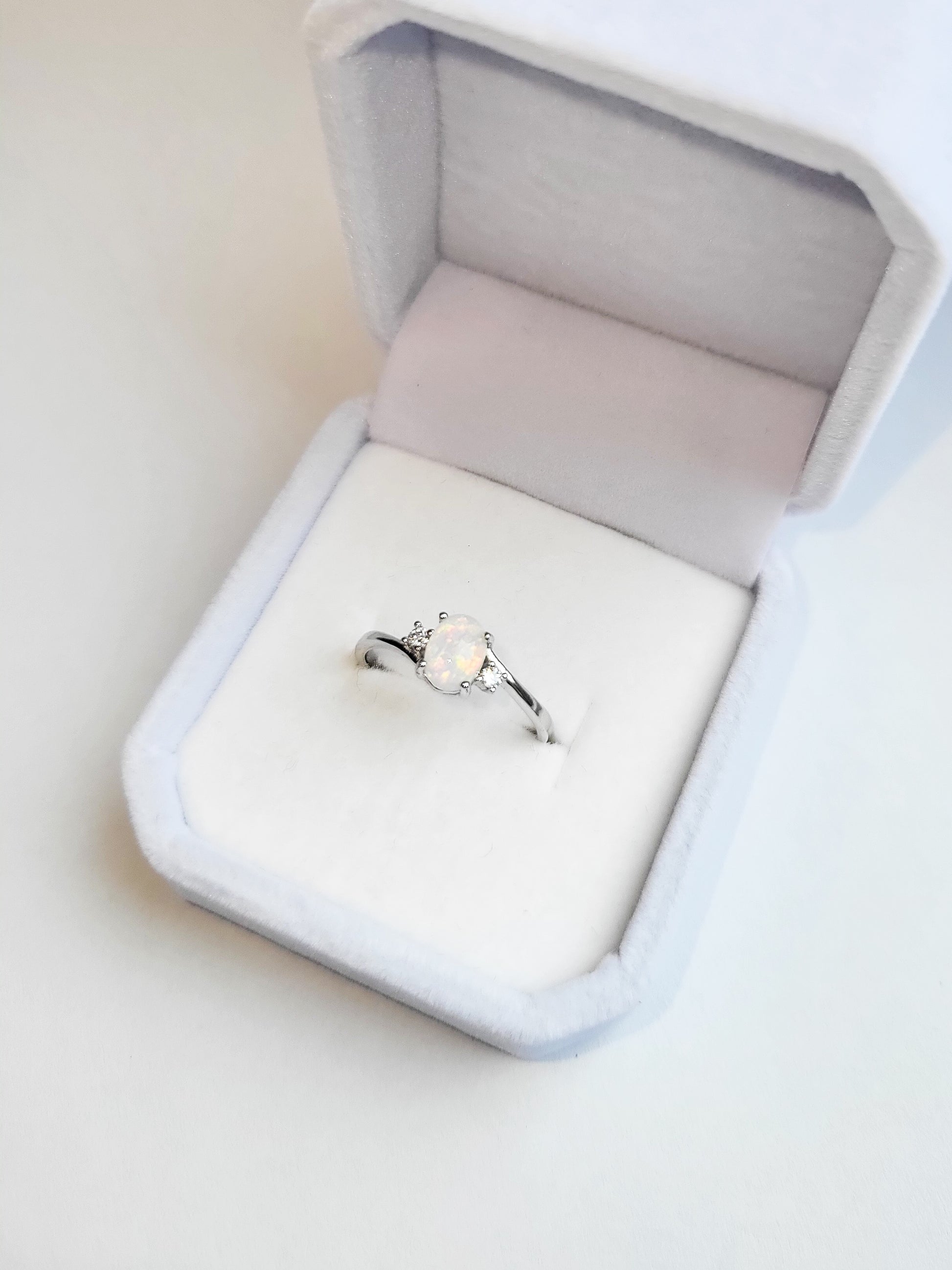Luna Ring